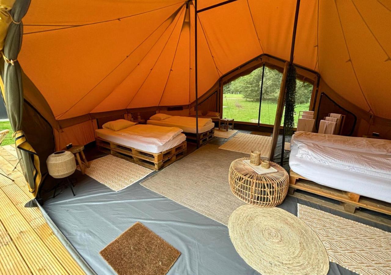 ホテル Glamping Bivak - Urban Gardens Gent エクステリア 写真